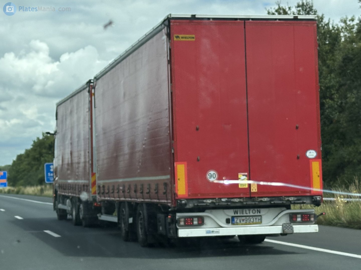 ZV-993YH, Wielton PC 