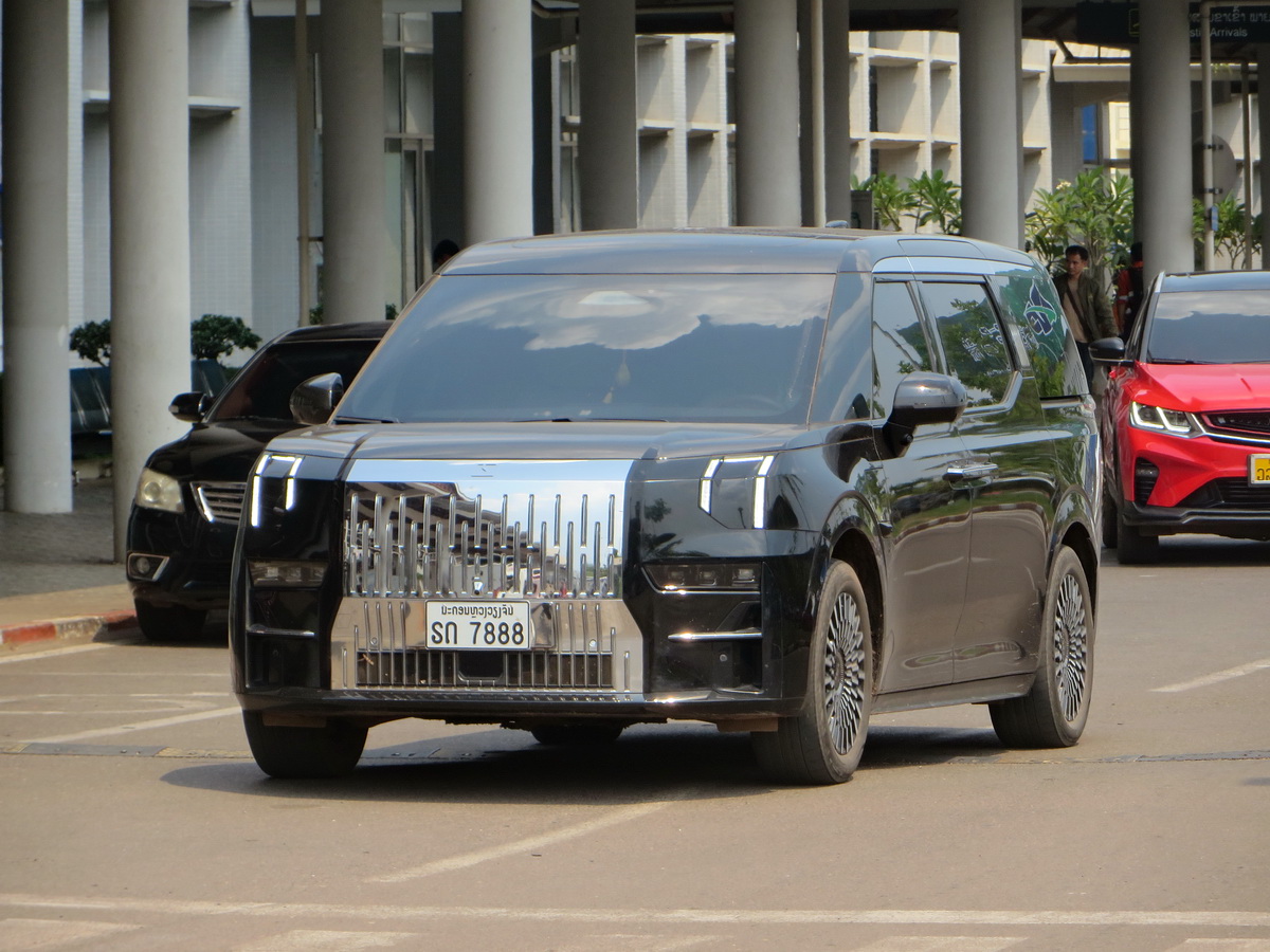 ຣດ 7888, Zeekr 009 1st gen, 2023–