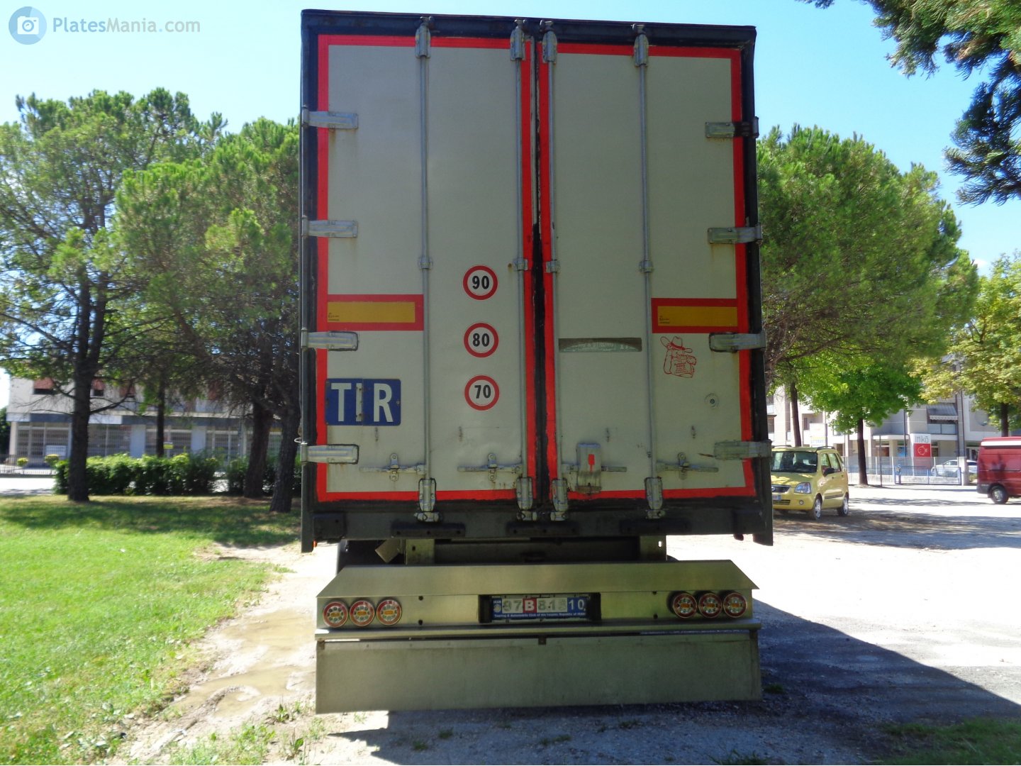 97B818 10, License plates for driving abroad (2010) 