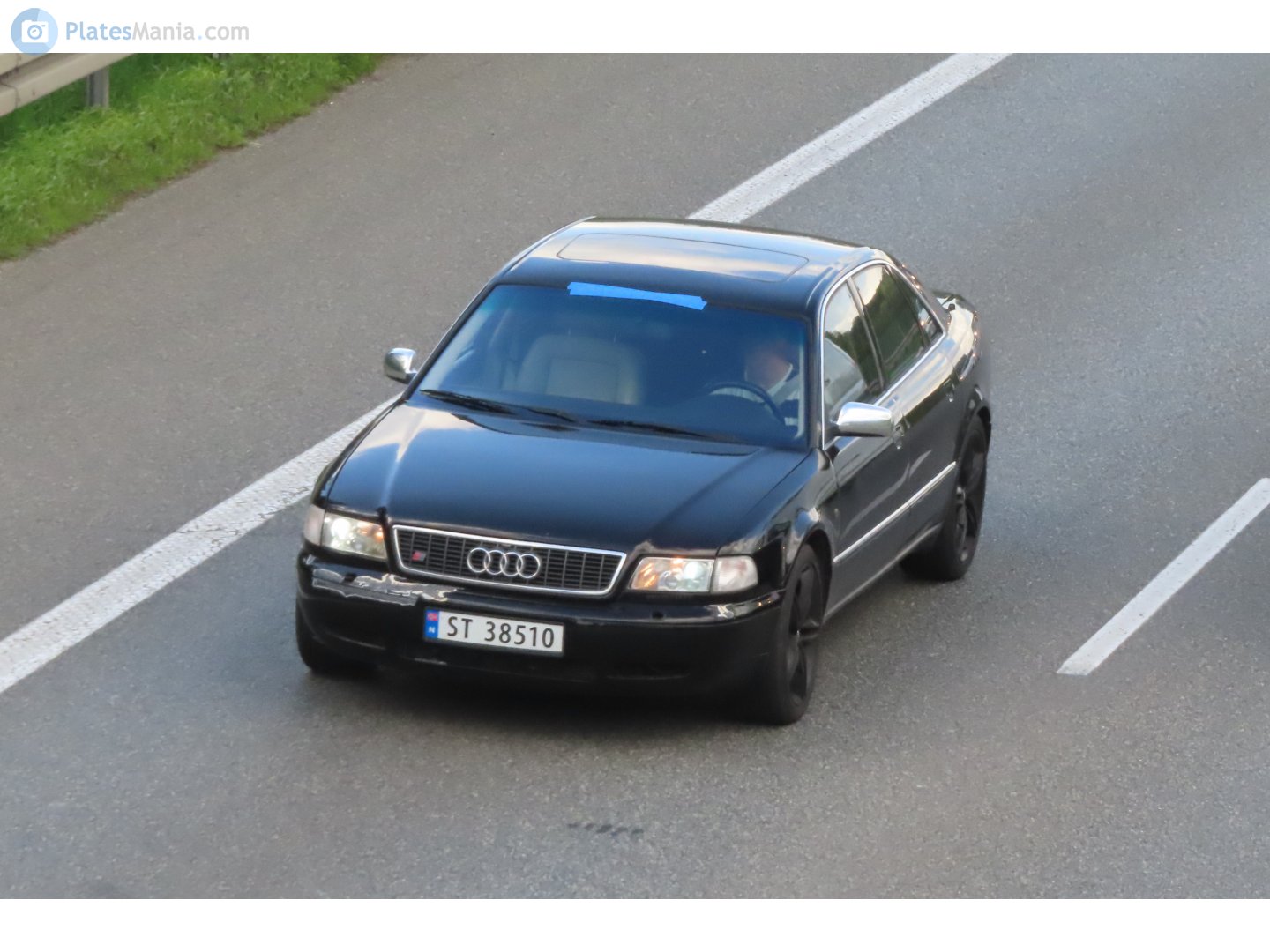 ST 38510, Audi S8 