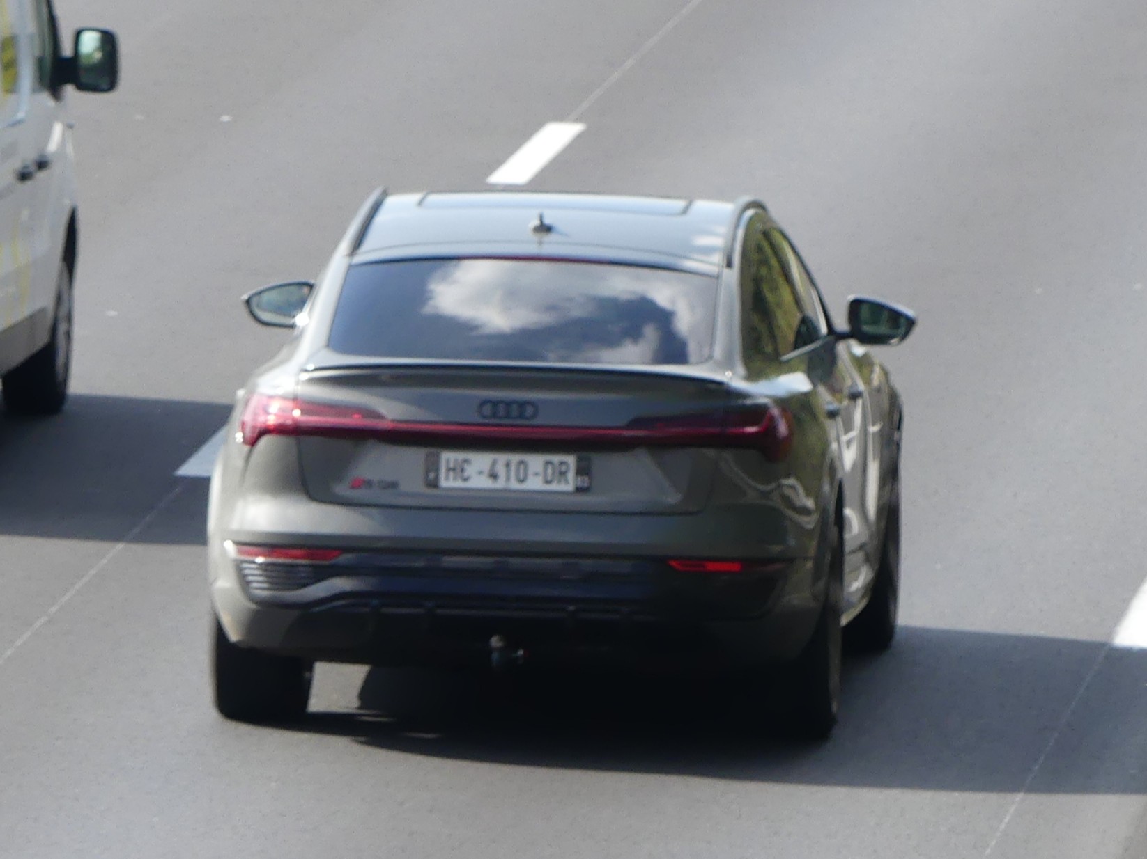 HC-410-DR, Audi SQ8 1st gen e-tron Sportback, facelift, 2022–2025