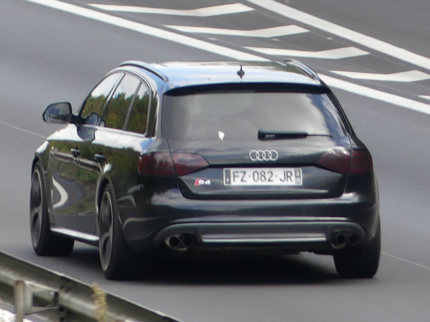 FZ-082-JR, Audi S4 5th gen Avant (B8/8K5), 2009–2011