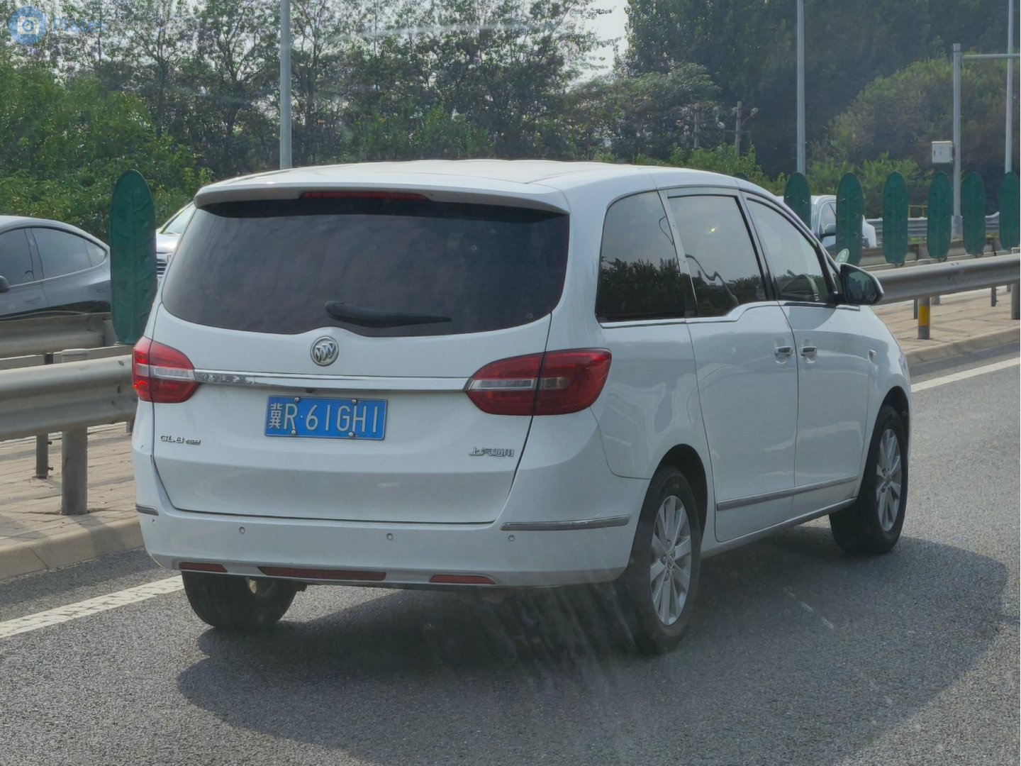 冀R·61GH1, Buick GL8 2nd gen (SGM258), 2010–2020