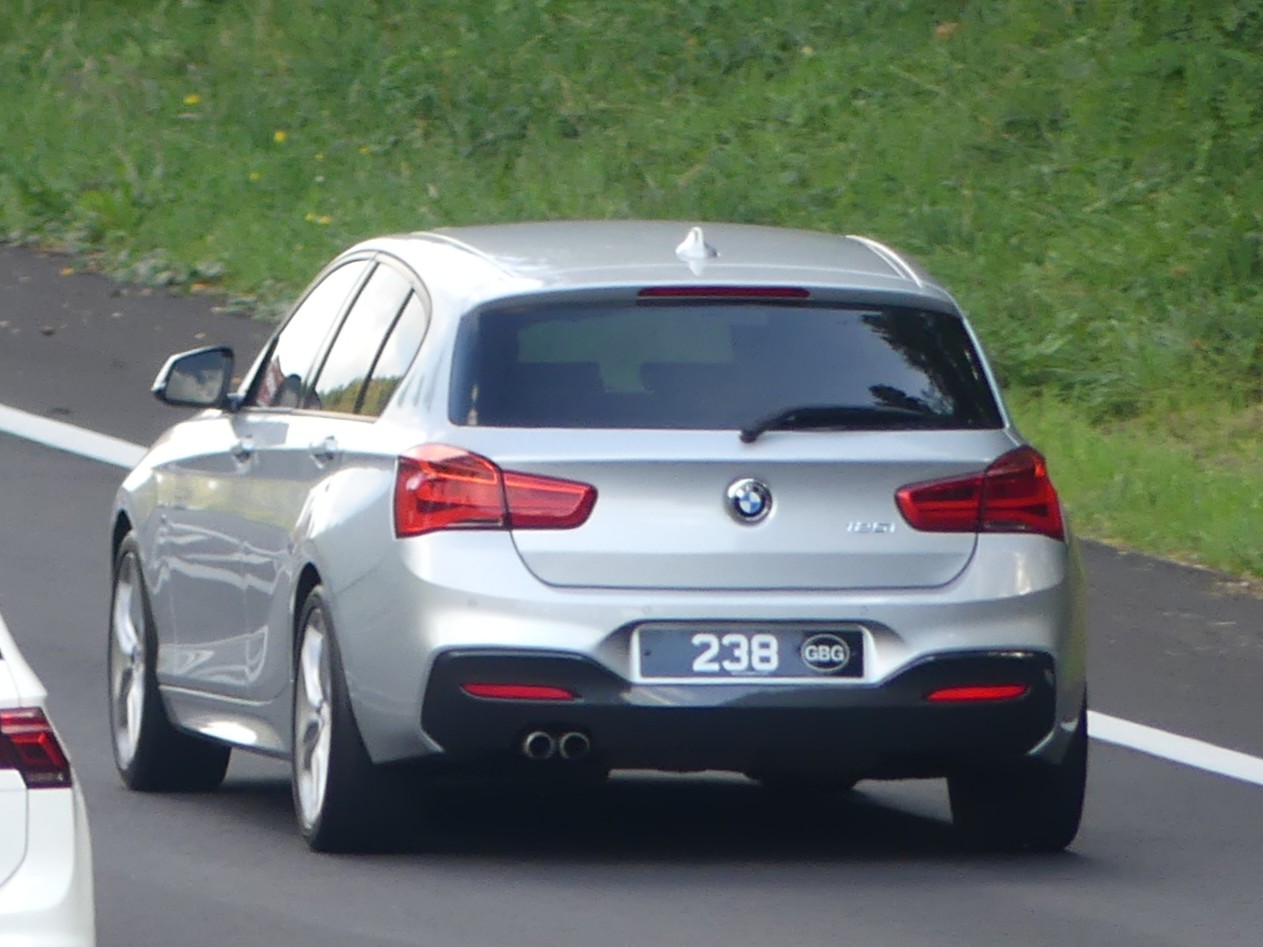 238, BMW 1 Series 2nd gen 5-door Hatch (F20), facelift, 2015–2019