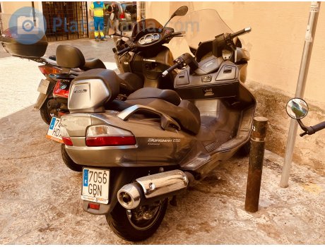 7056 GBN, Suzuki Burgman / Skywave