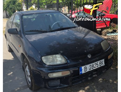 B 2825 BK, Mazda 323