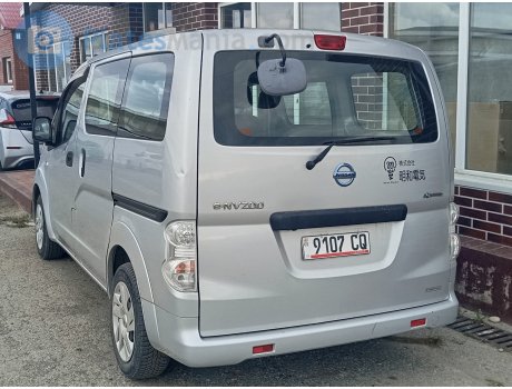 9107 CQ, Nissan NV200