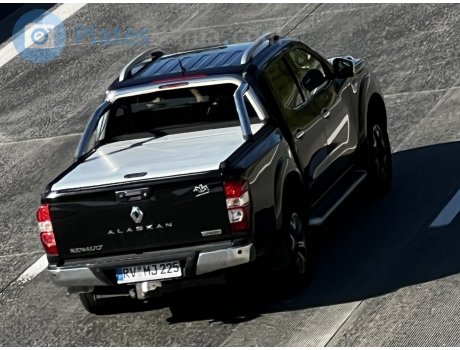 RV MJ 225, Renault Alaskan