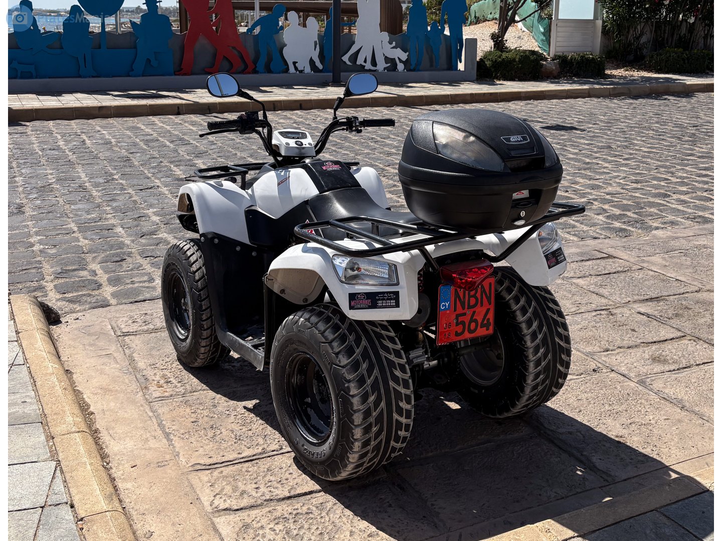 NBN 564, Rental cars 