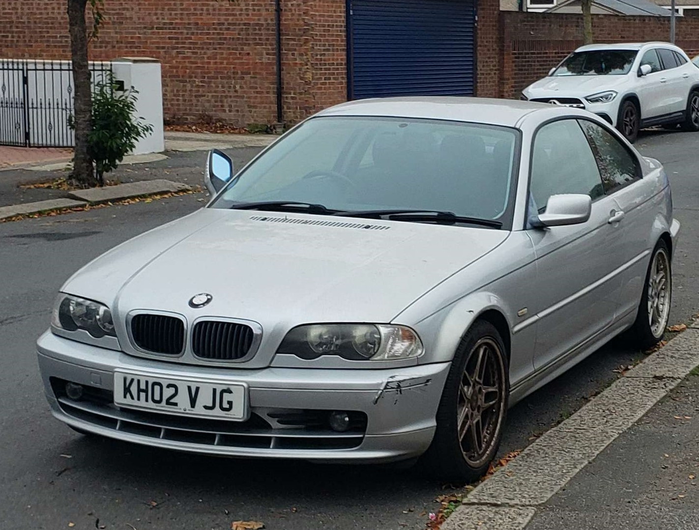 KH02VJG, BMW 3 Series 4th gen Coupé (E46), 1999–2006