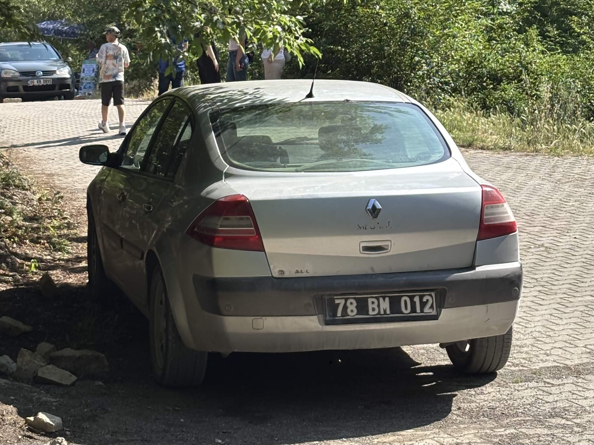 78 BM 012, Renault Mégane 2nd gen Sedan (L84), 2002–2009