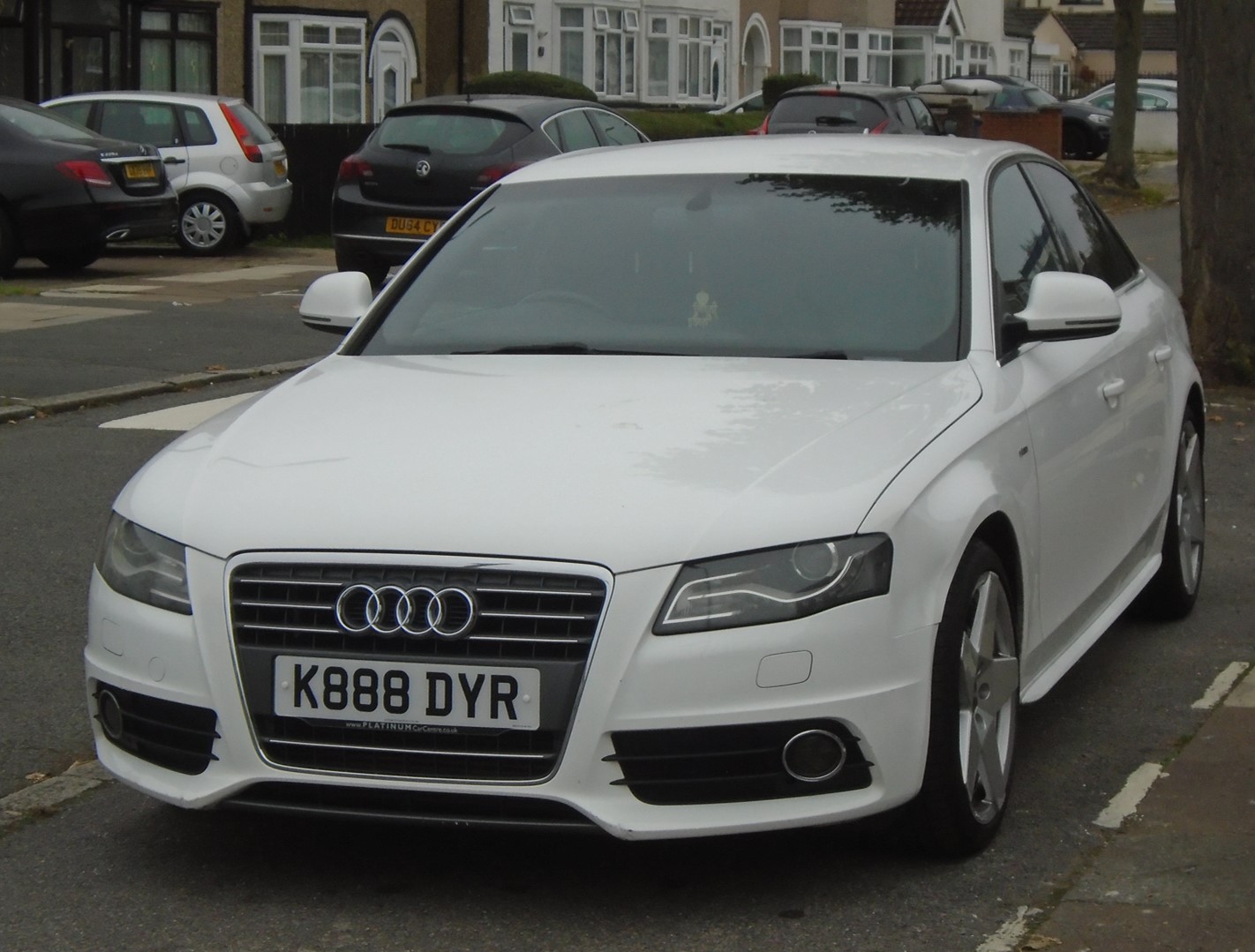 K888DYR, Audi A4 4th gen Sedan (B8/8K2), 2007–2012