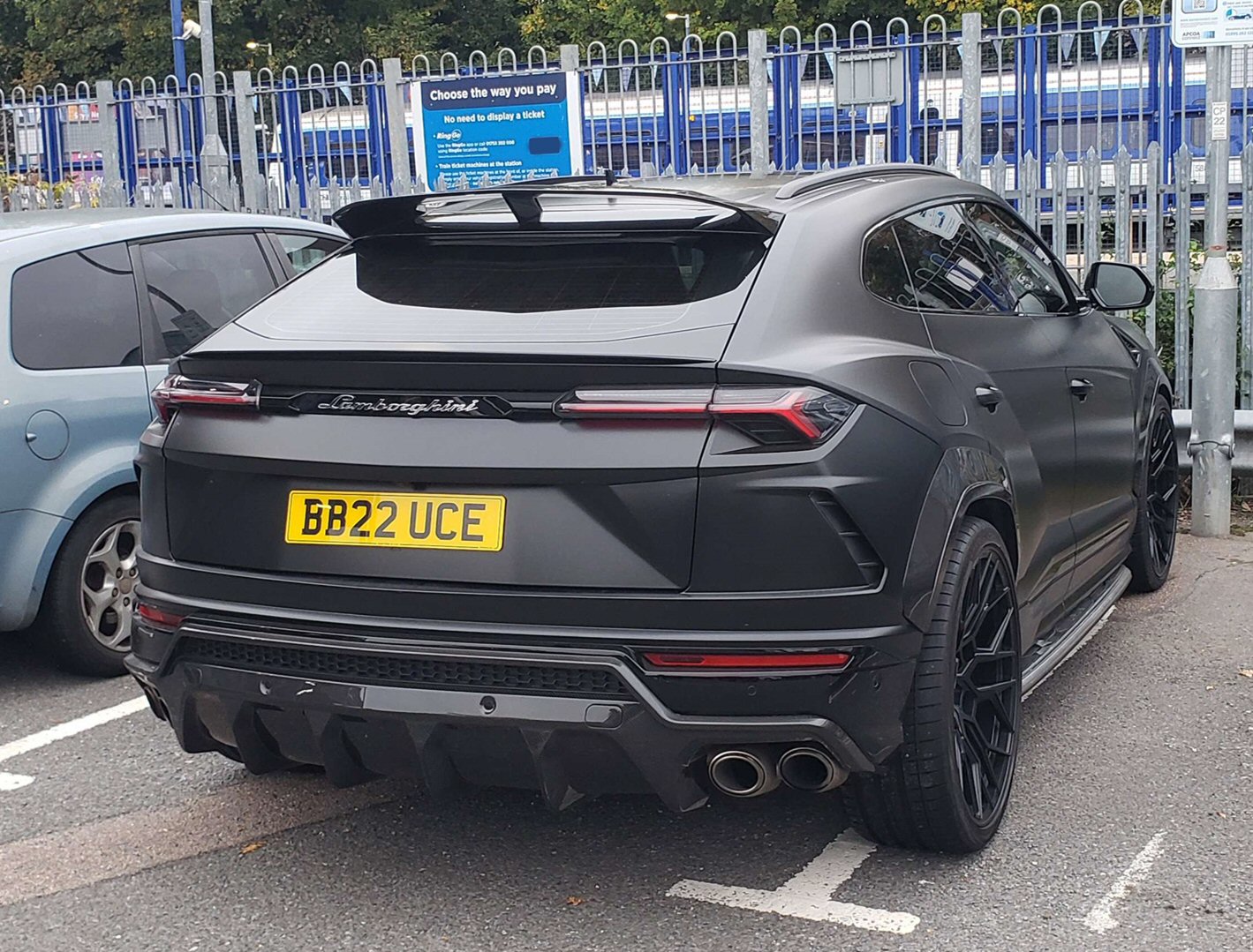 BB22UCE, Lamborghini Urus 1st gen, 2018–