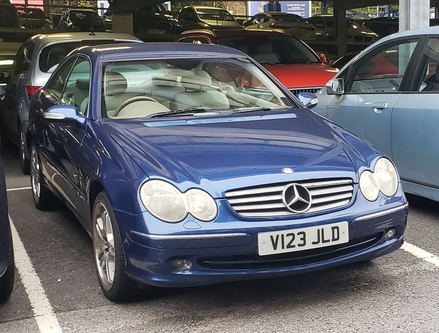 V123JLD, Mercedes-Benz CLK-Klasse 2nd gen Сoupé (C209), 2002–2009