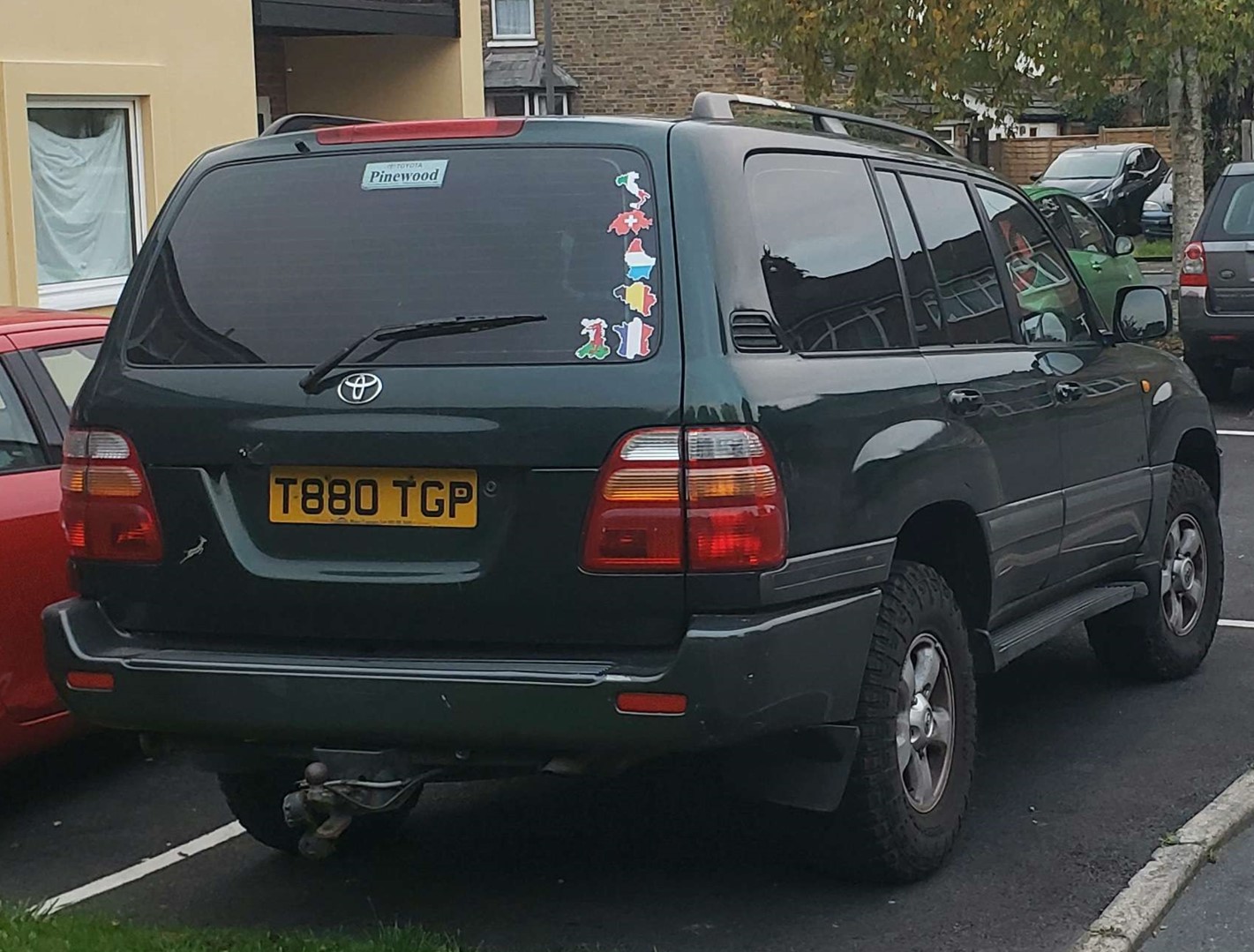 T880TGP, Toyota Land Cruiser 100 (J100), 1998–2007