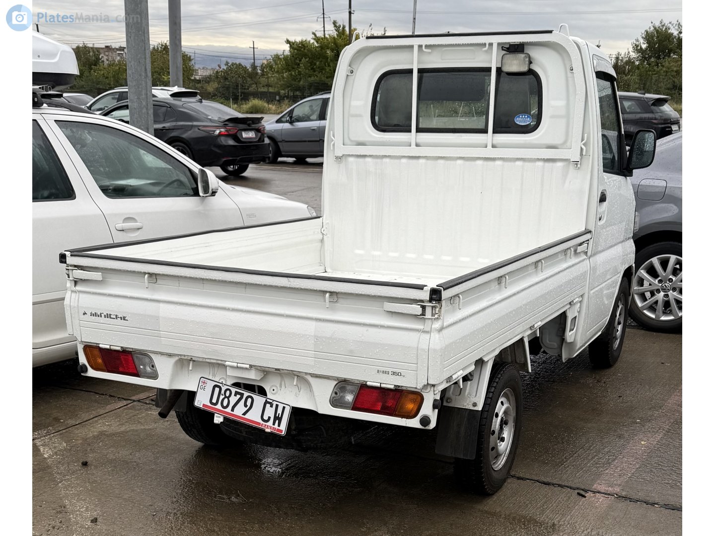 0879 CW, Mitsubishi Minicab 