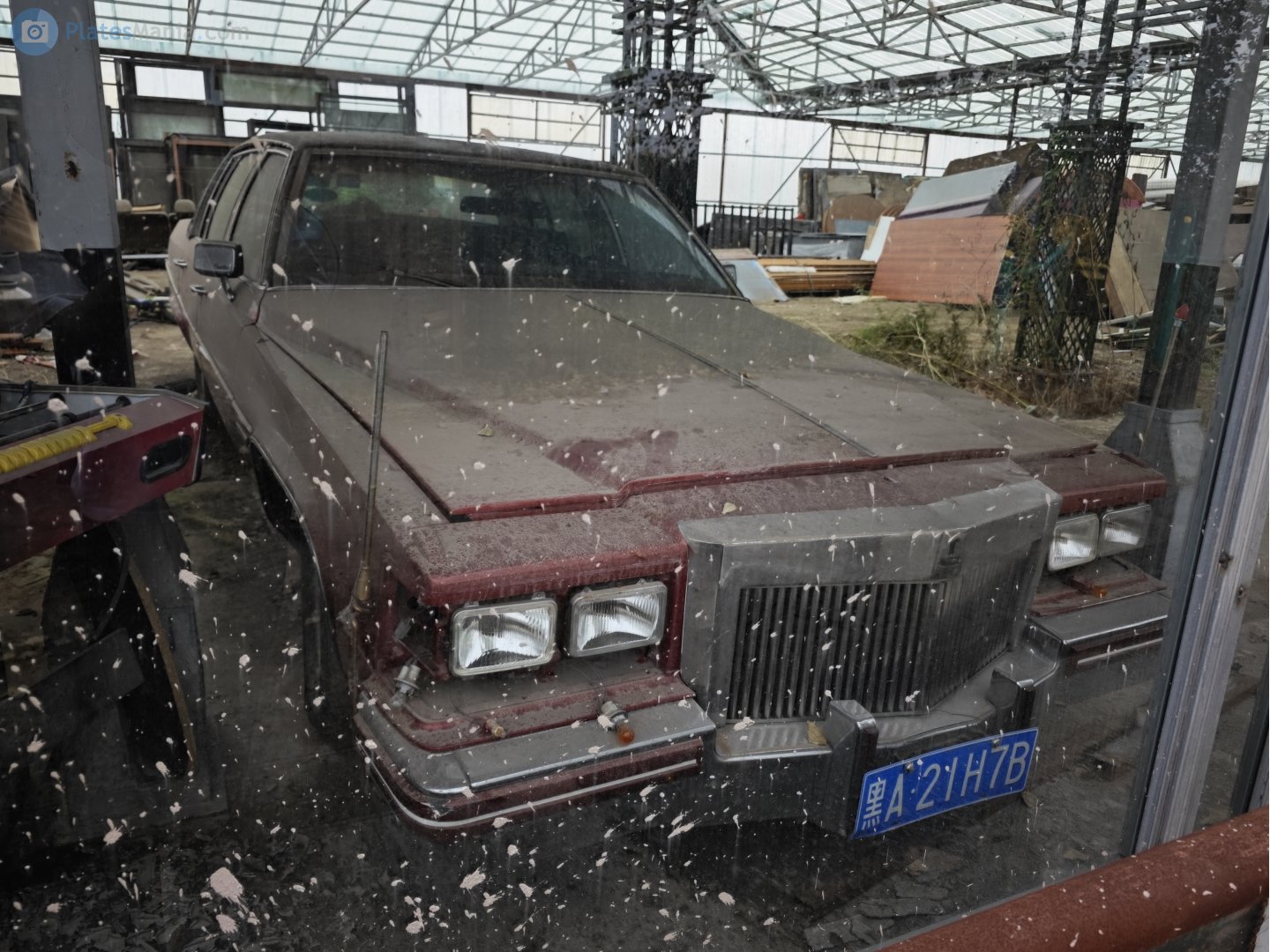 黑A·21H7B, Cadillac Brougham 1st gen (W69; D-body), 1986–1989