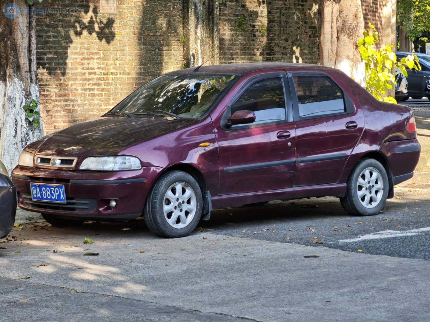 粤A·883PX, FIAT Siena 1st gen (178), 1st facelift, 2000–2006