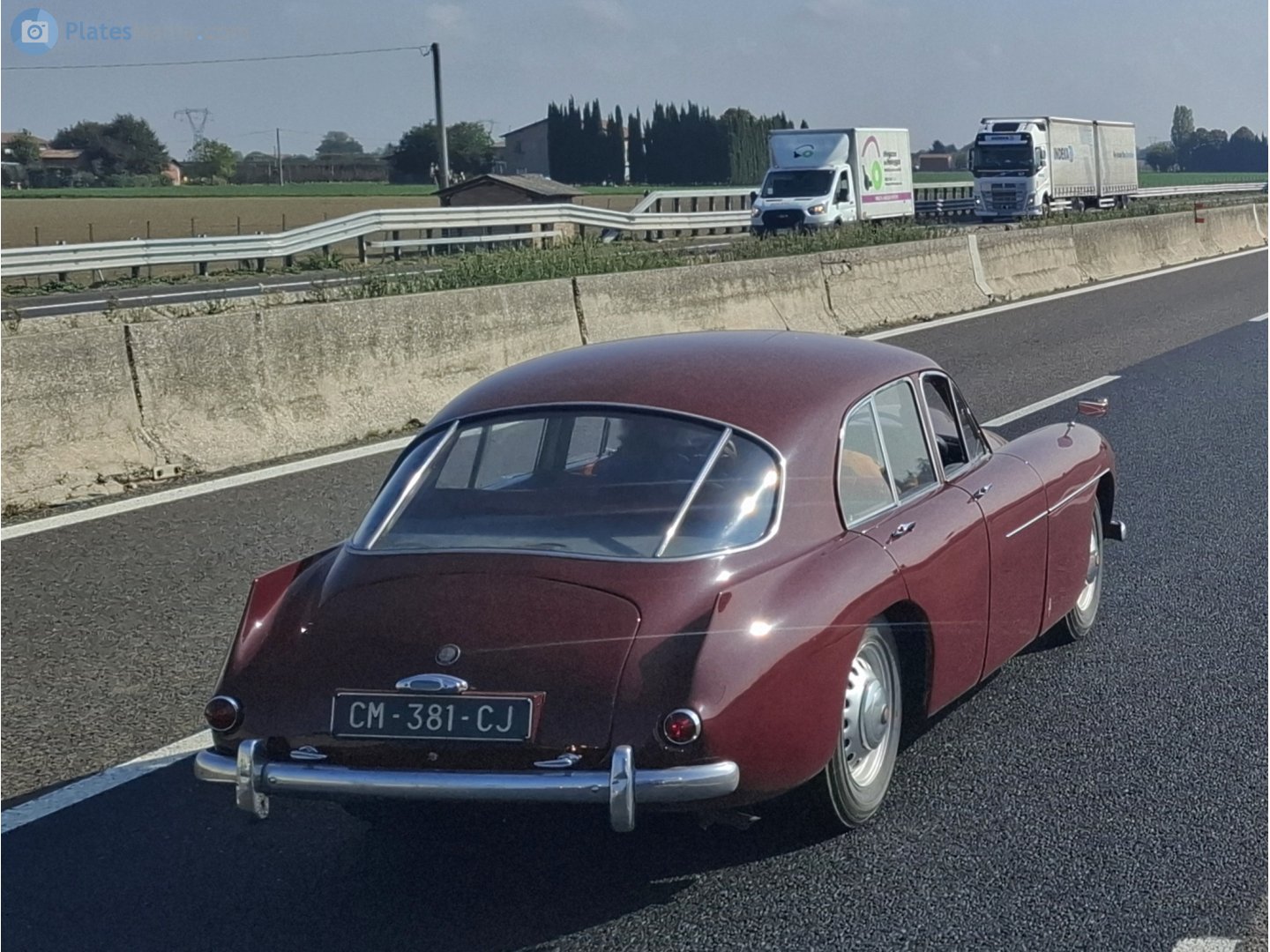 CM-381-CJ, Bristol 405 