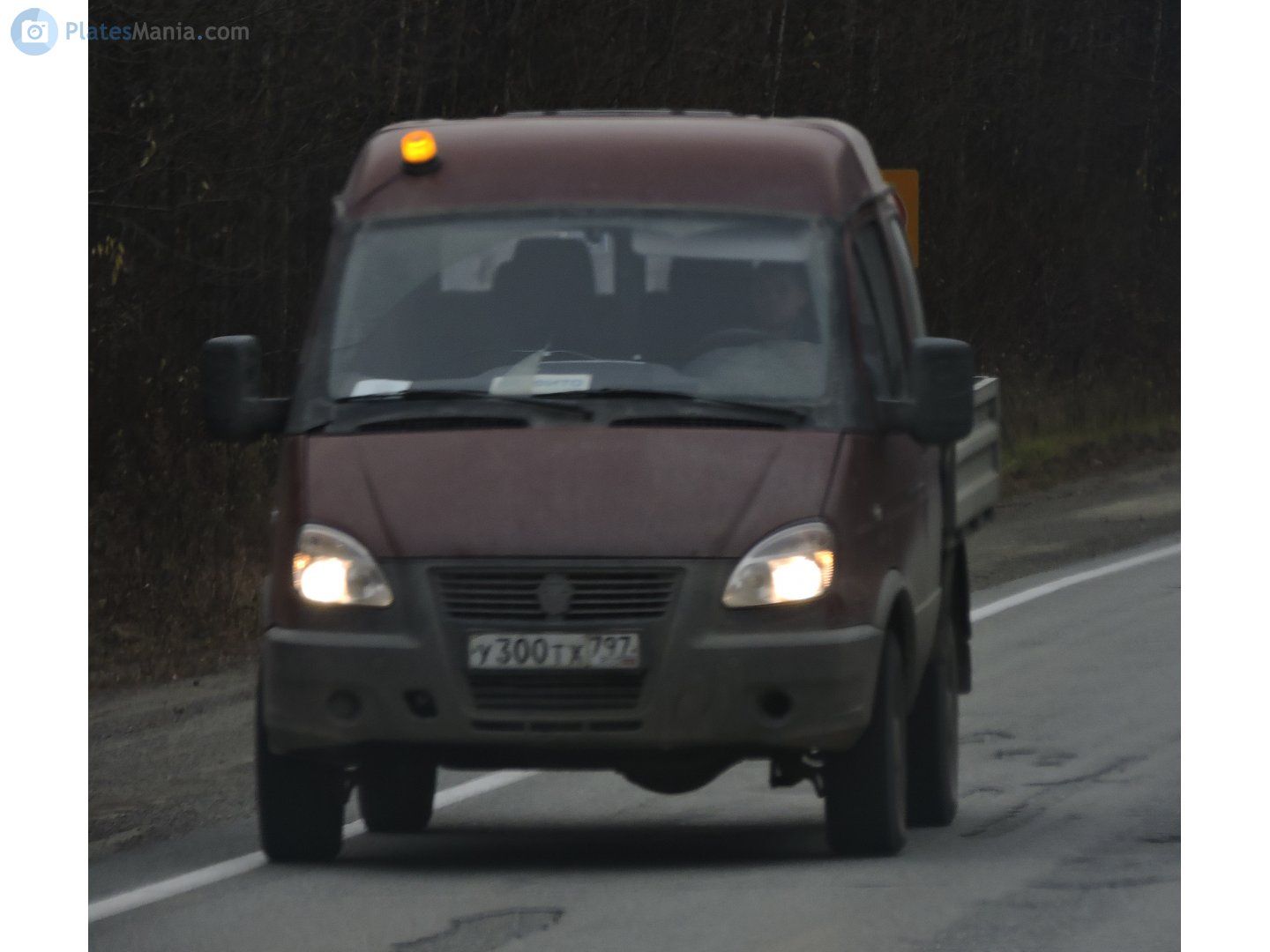 у 300 тх 797, GAZ Соболь (Sobol) 231073 Double Cab Truck, facelift, 2010–