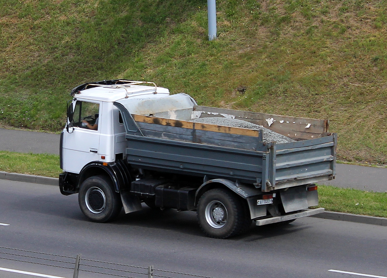 AI 0493-6, MAZ 5551 1st gen, facelift, 1996–2020