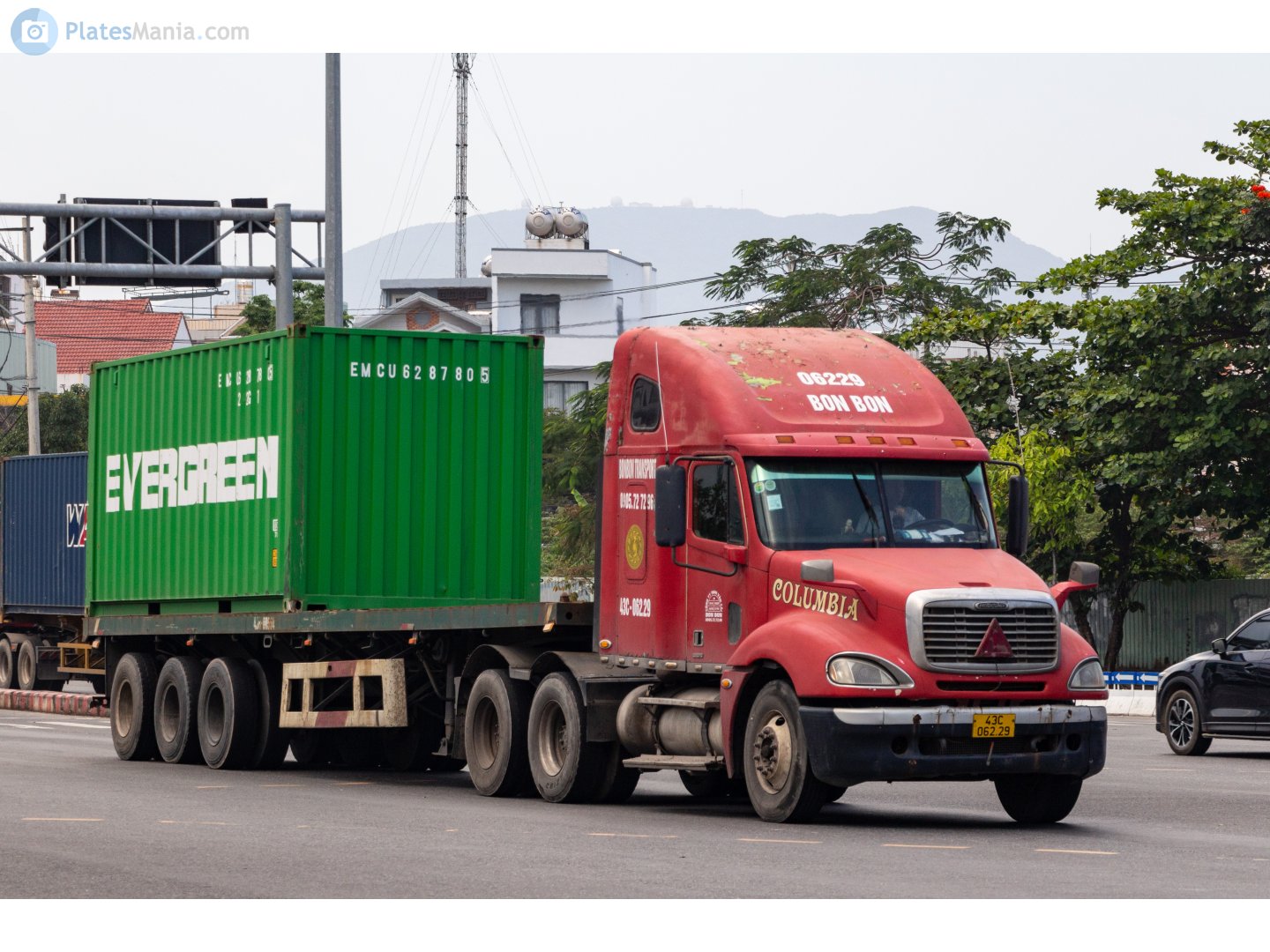 43C-062.29, Freightliner Columbia 