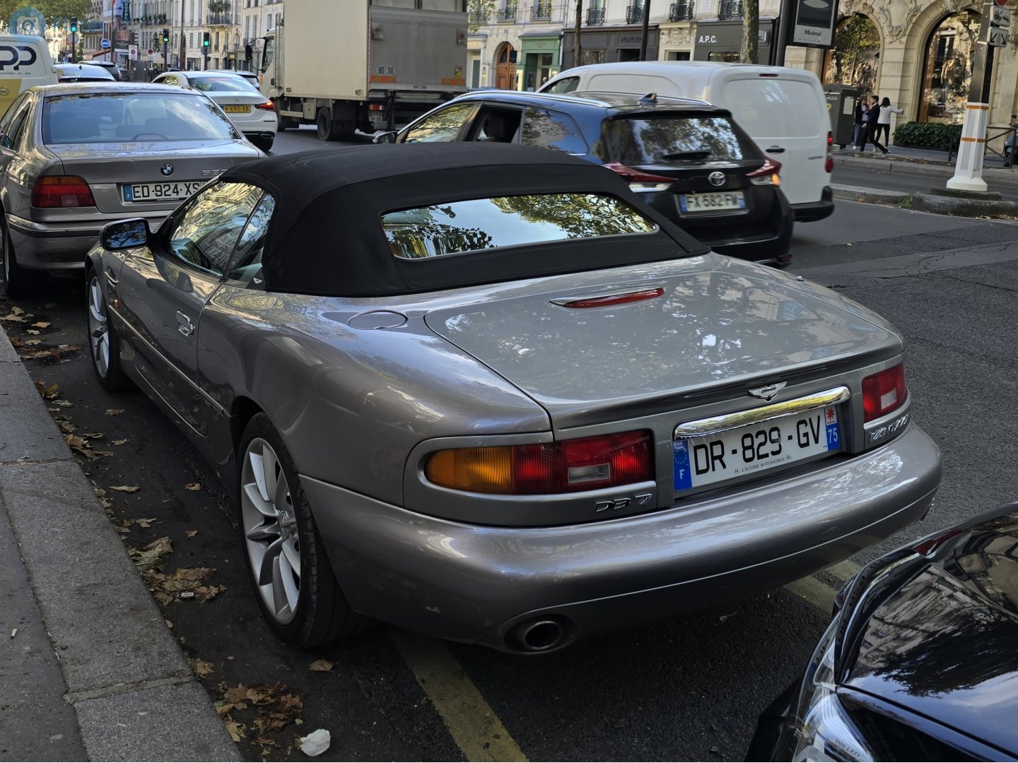 DR-829-GV, Aston Martin DB7 DB7 Volante, 1996–2004