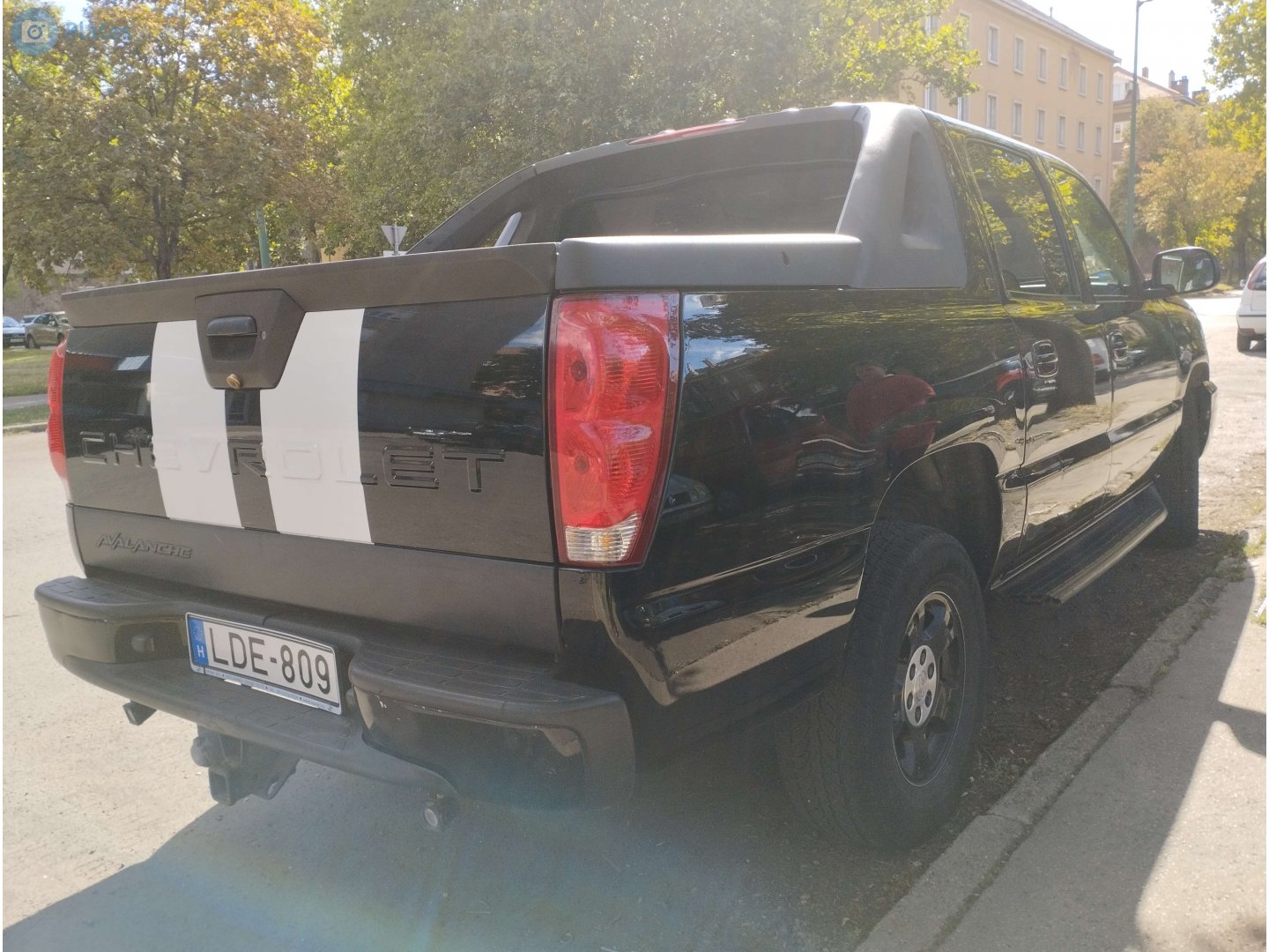 LDE-809, Chevrolet Avalanche 1st gen (GMT805), 2001–2006