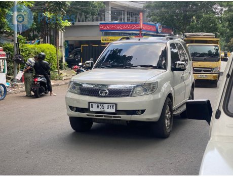 B 1855 UYK, Tata Safari