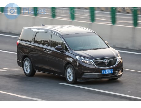 京A·9ZD73, Buick GL8