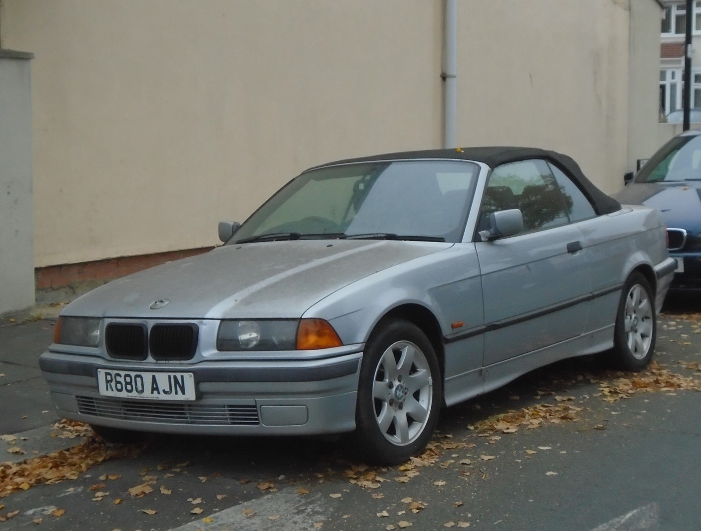 R680AJN, BMW 3 Series 3rd gen Convertible (E36), 1993–1999