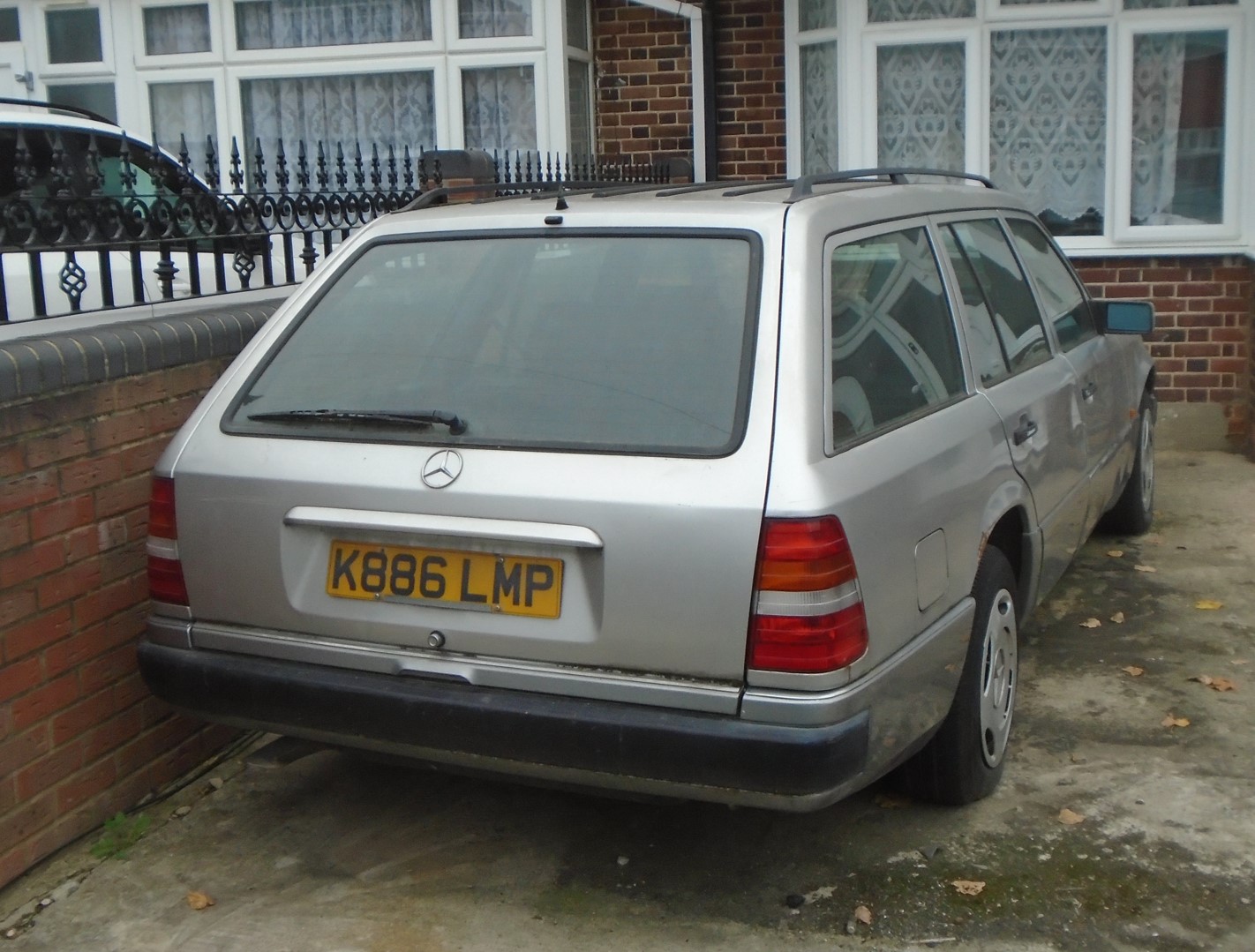 K886LMP, Mercedes-Benz E-Klasse 1st gen Wagon (S124), 1984­–1996