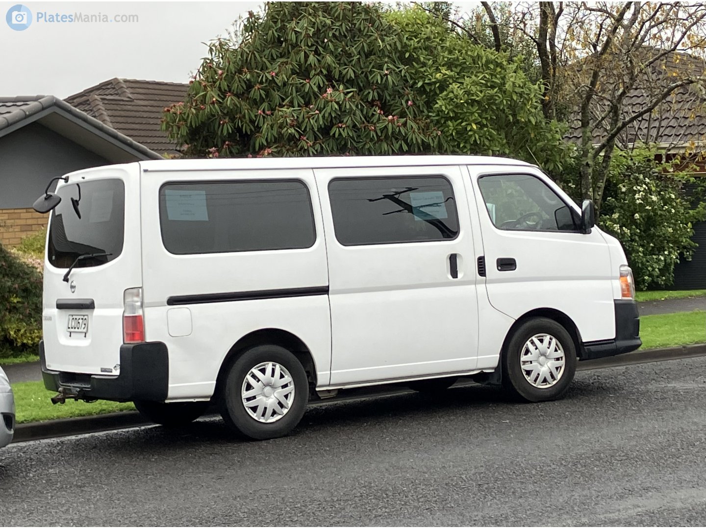 LCD679, Nissan Caravan 4th gen (E25), 2001–2012