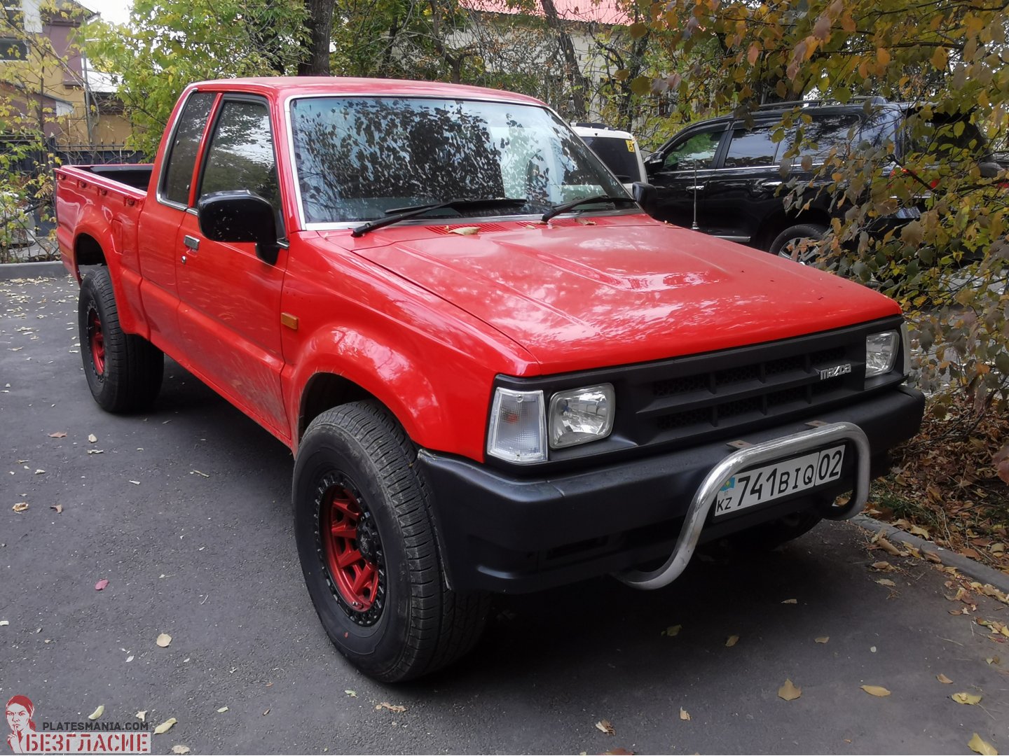 741 BIQ 02, Mazda Proceed 4th gen (UF), 1990–1999