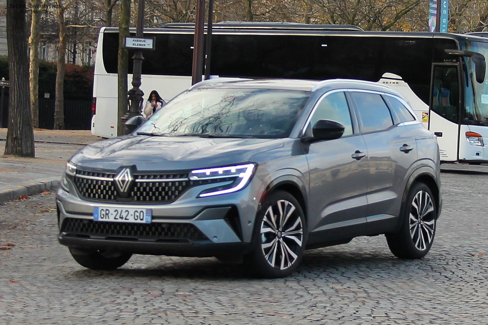 GR-242-GQ, Renault Austral 1st gen (HHN), 2022–2025