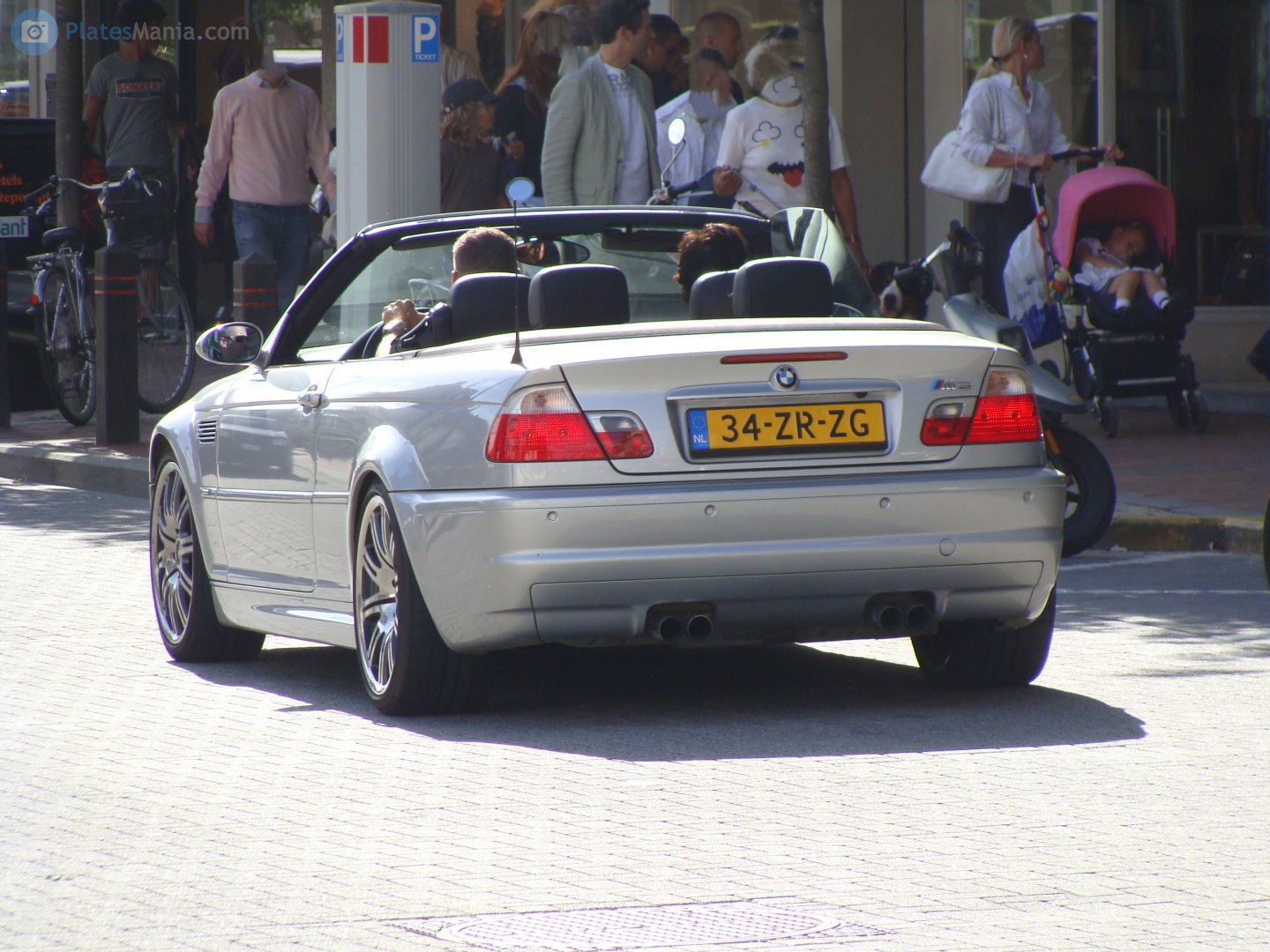 34-ZR-ZG, BMW M3 3rd gen Convertible (E46), 2000–2006