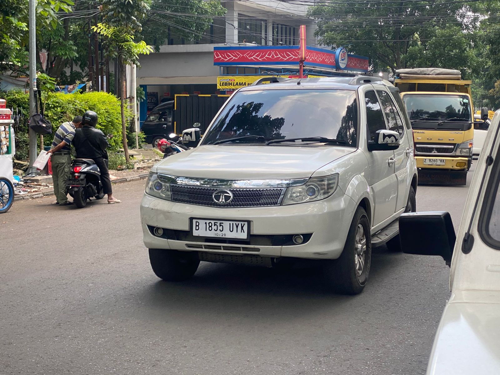 B 1855 UYK, Tata Safari 1st gen Storme, 2012–2019