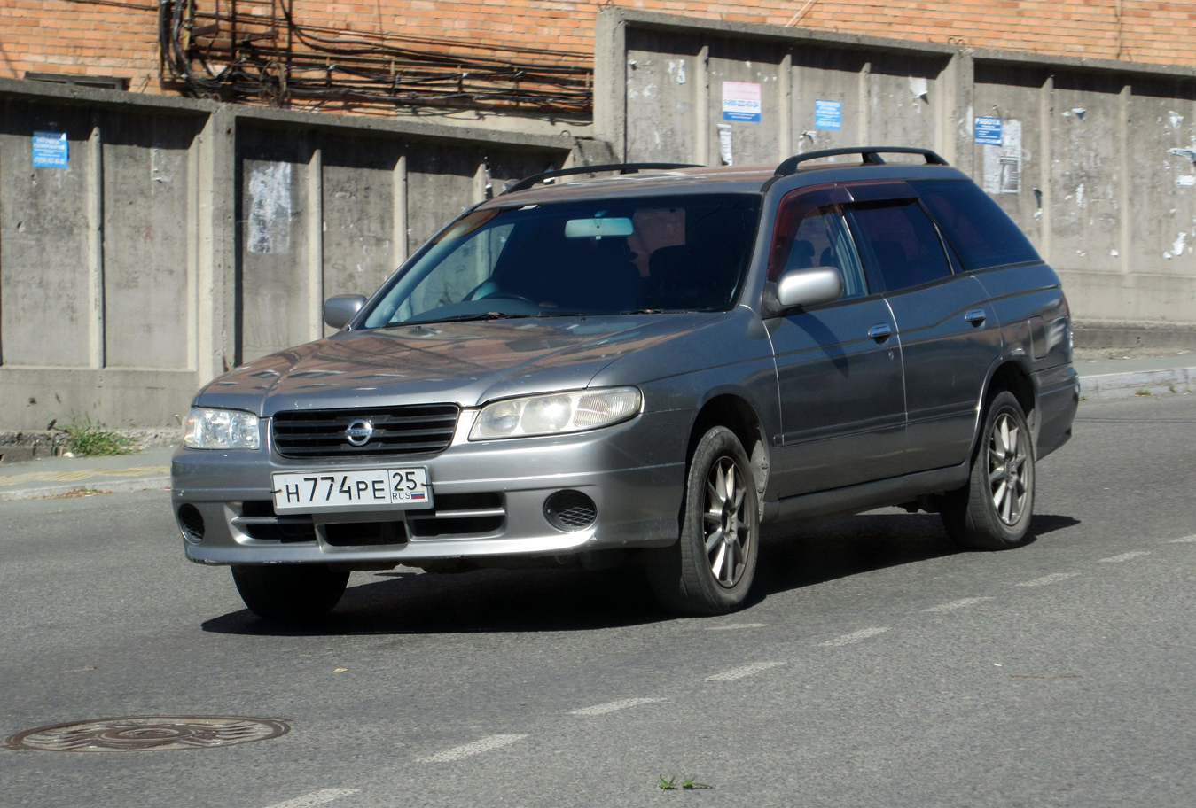 н 774 ре 25, Nissan Avenir 2nd gen (W11), 1998–2005