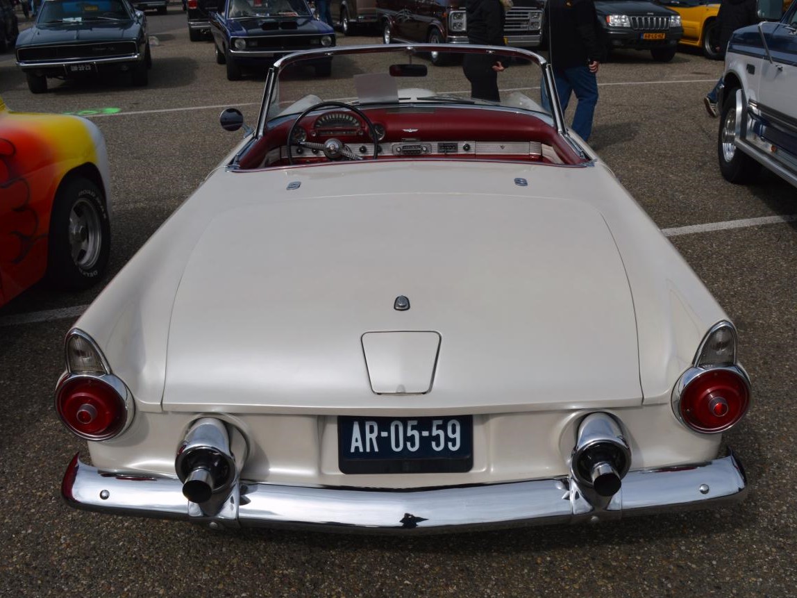 AR-05-59, Ford Thunderbird 1st gen 1955 Convertible (P5-40), 1954–1955