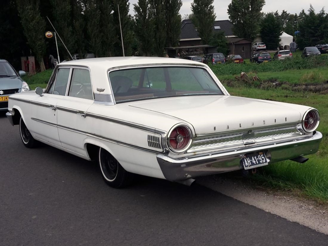 AH-41-95, Ford Galaxie 2nd gen 1963 4-door Sedan (75), 3rd facelift, 1962–1963