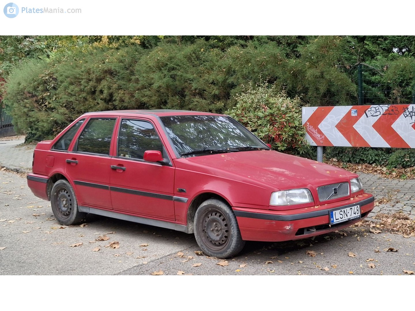 LSN-748, Volvo 440 1st gen (445), facelift, 1993–1996