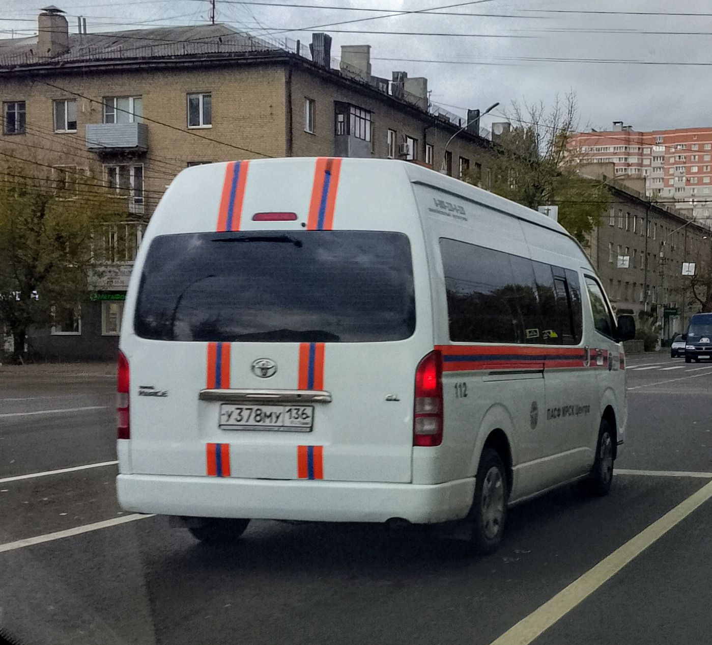 у 378 му 136, Toyota HiAce 