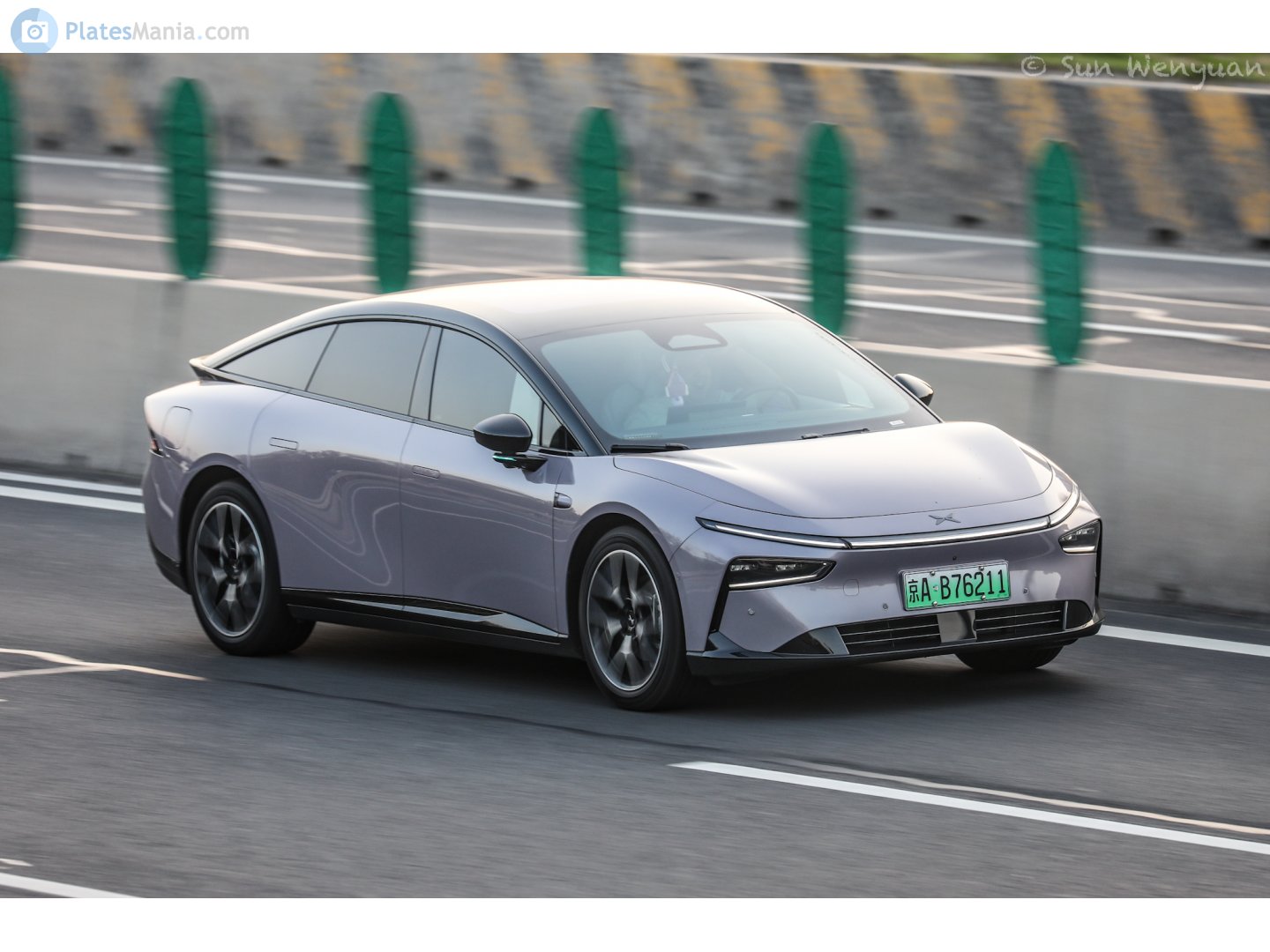 京A·B76211, XPeng P7+ 