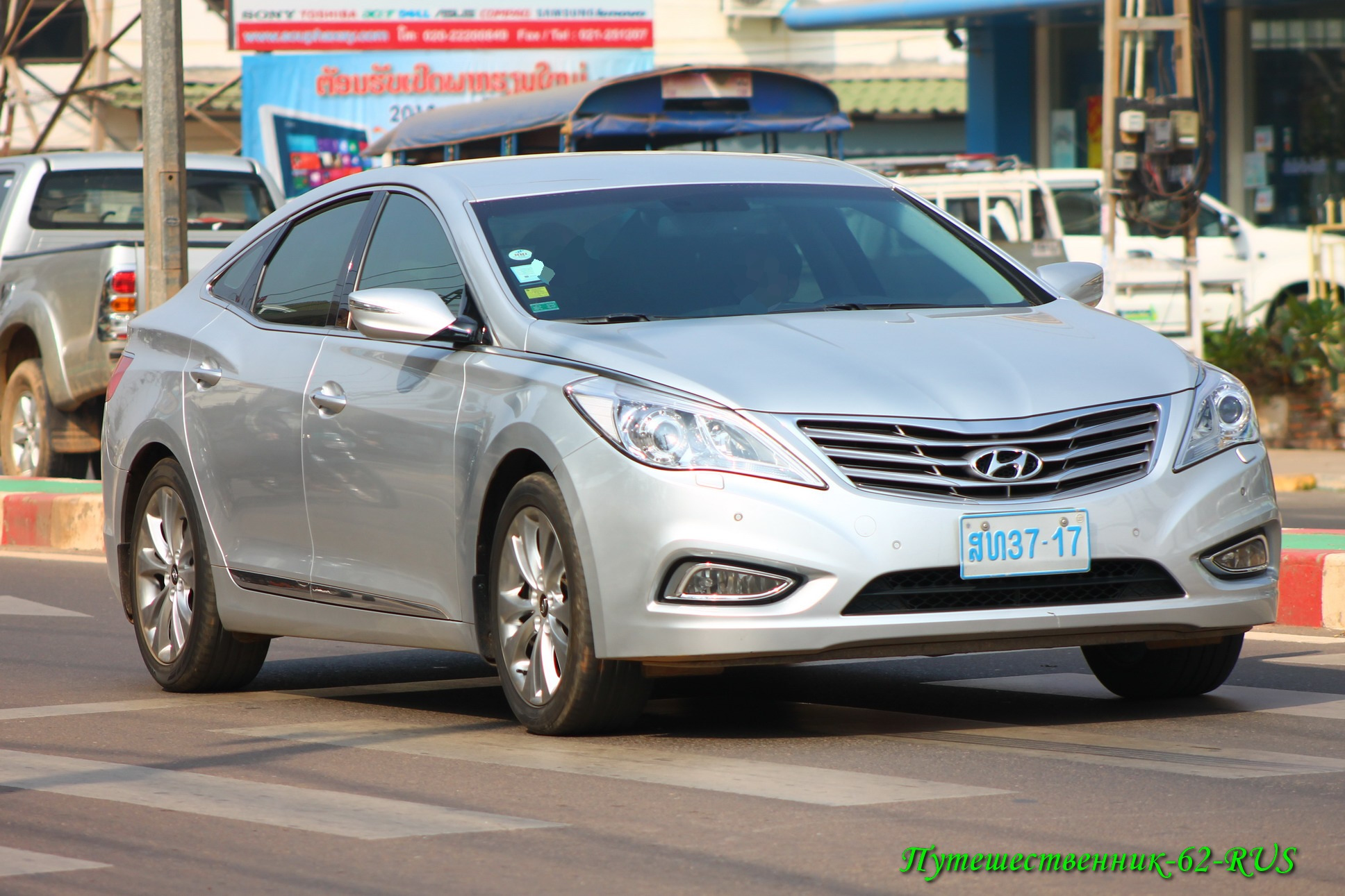 ສທ37-17, Hyundai Grandeur 5th gen (HG), 2011–2016