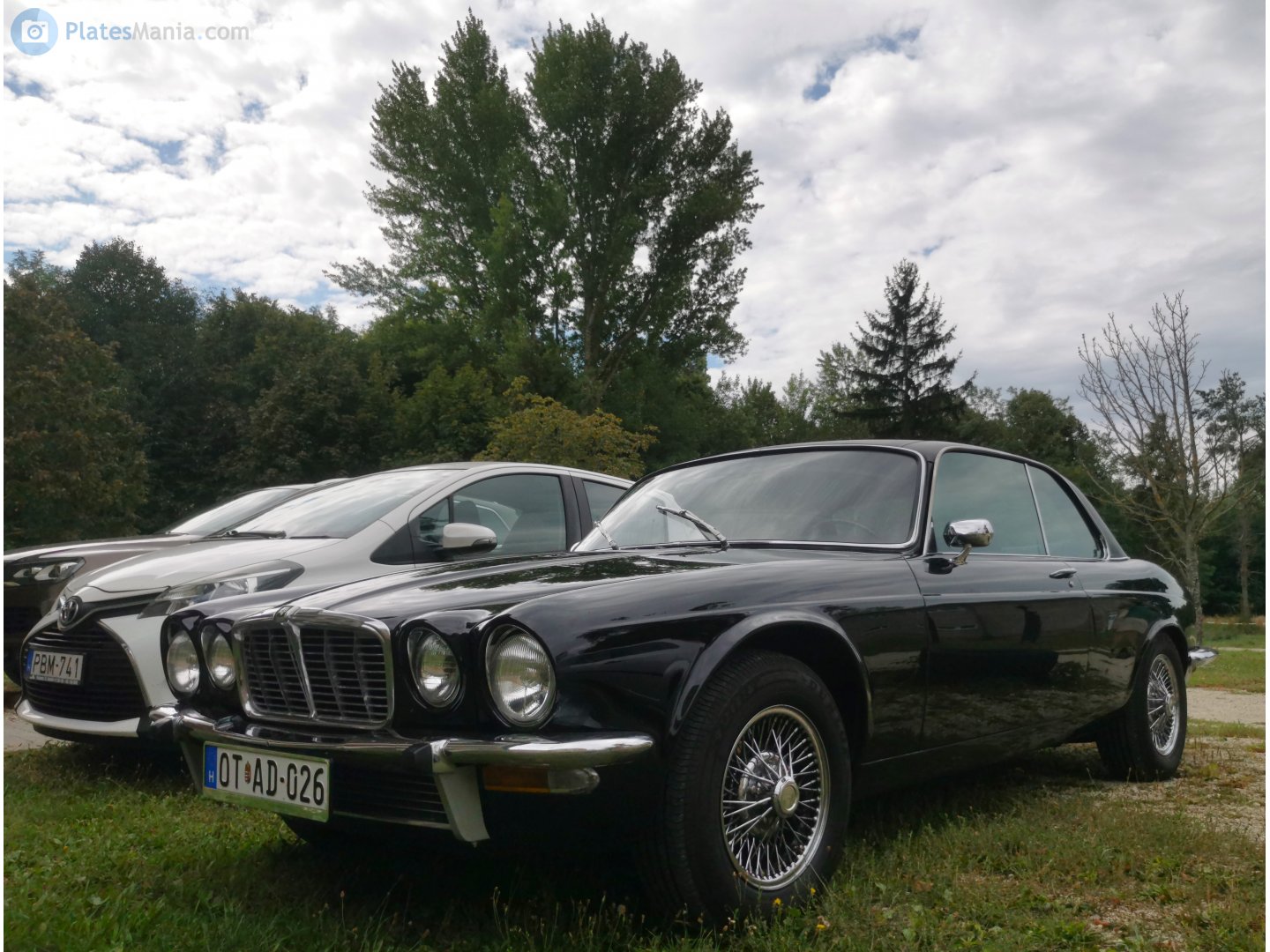 OT AD-026, Jaguar XJ 1st gen Coupé (Series 2), 1975–1977