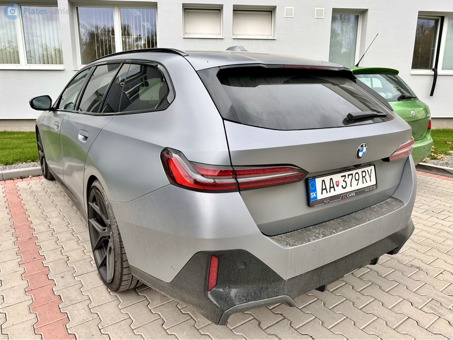 AA 379RY, BMW 5 Series 8th gen Touring (G61), 2023–