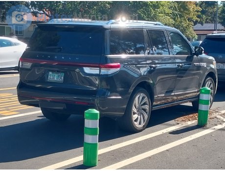 LLX 354, Lincoln Navigator