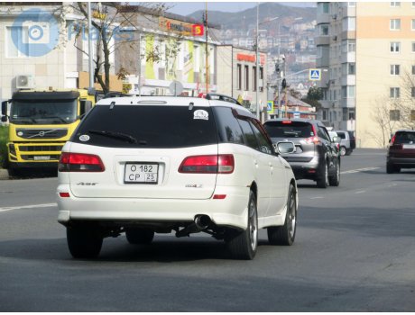 о182ср25, Nissan Avenir