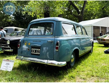 XCM 622, Peugeot 403