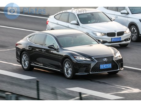 京G·R2308, Lexus LS